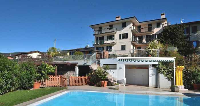 Others Apartment Montegolo Four With Pool And Lake View