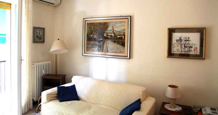 Lainnya Delizia Master Guest apartment