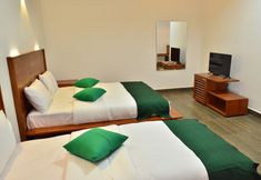 기타 6 Yensfield Blackpool