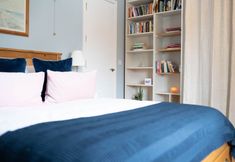 Others 2 The Loft 2BR Duplex, Central & Parking