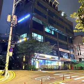 Primary image 1 南山森林明洞站, KEB하나은행 ATM 酒店