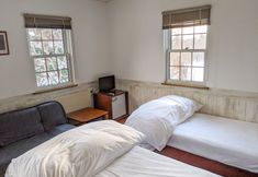 อื่นๆ 5 Chalet Banff