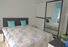 Others 6 Kleopatra Apartment