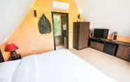 อื่นๆ 4 Red Sunset Private Pool Villa - Hotel Managed