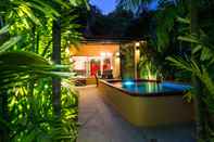 Lainnya Red Sunset Private Pool Villa - Hotel Managed