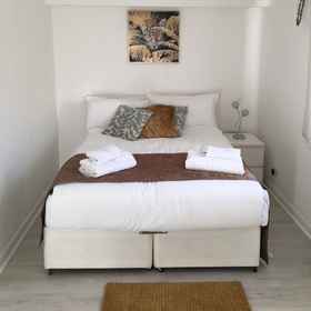 Primary image 1 Ashdown Apartment, East Northamptonshire Hotels