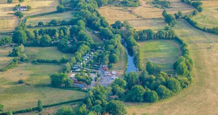 Lainnya Camping du Pont Vert