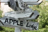 Lainnya Applelodge