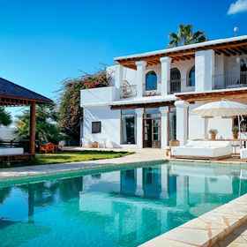 Primary image1秘密天堂別墅,埃斯特伦克斯飯店