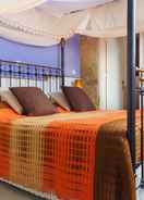 Imej utama Zoe Traditional Holiday Apartments B&B