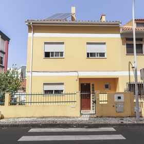 Primary image 1 Relaxing Guesthouse - Sónia's Houses, Embassy of the Republic of Indonesia - Lisbon Hotels