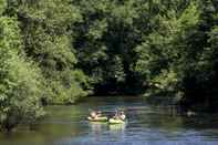 Lain-lain Huttopia Beaulieu sur Dordogne