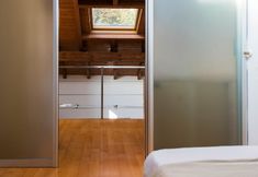 อื่นๆ 3 JOIVY Scenic 2BR Apt w/ Balcony & Parking