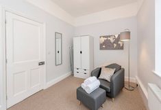 Others 5 The King's Retreat