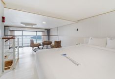 Others 7 Yeosu Sunset Hostel and Pension