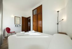 Others 2 A38 - Rising Sun Top-Floor Flat