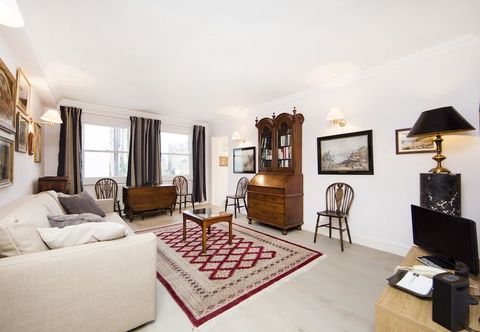 Others Comfortable one Bedroom Apartment in Notting Hill, Lambton Place Near Portobello