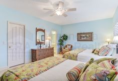 其他 3 Dog Friendly Home with Ocean View from Balcony by RedAwning