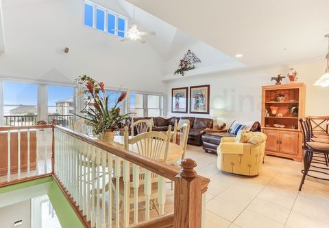 其他 Dog Friendly Home with Ocean View from Balcony by RedAwning