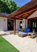 Imej utama Kapiolani - As Seen On Hgtv 3 Bedroom Home by Redawning