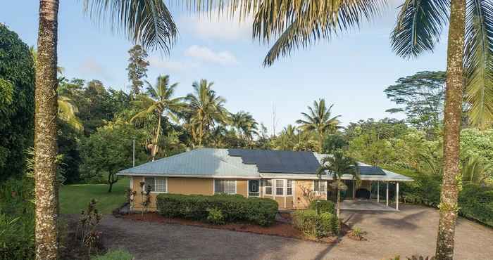 Others Hale O Makani 3 Bedroom Home by Redawning