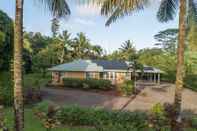 Others Hale O Makani 3 Bedroom Home by Redawning