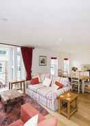 Primary image Up-market one Bedroom Apartment Just Minutes From the River Thames. Broughton rd