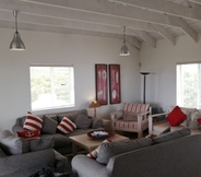 Khác 7 Hermanus Beach Cottage 2