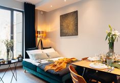 Others 3 Veronese Apartment - LoftAffair