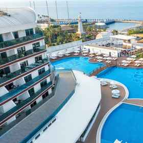 Primary image1Rubi Platinum Sign,科纳克勒清真寺飯店