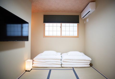 อื่นๆ Onya Kaede