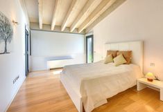 기타 3 Villa Carlaixa