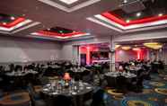 Others 4 Radisson Hotel & Conference Centre London Heathrow