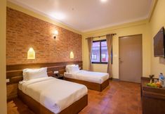 기타 4 Badreni Jungle Resort