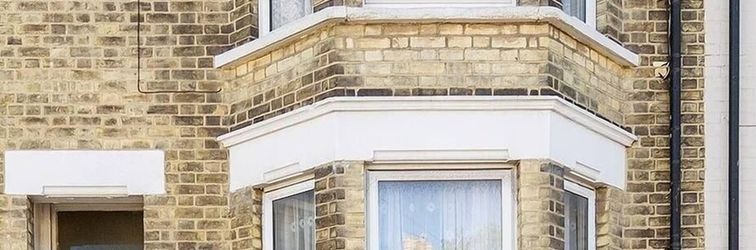 Others Welcoming Flat