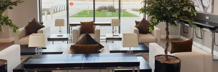 Others Pier Apartment 3