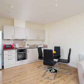 Primary image1Golden Heights 9飯店,唐布里奇和马灵区飯店