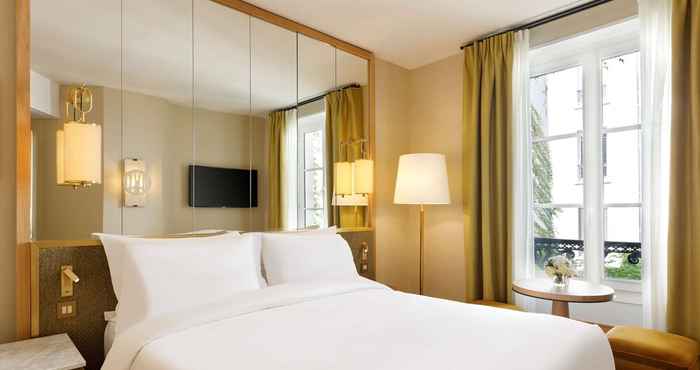 Others Le Belgrand Hotel Paris Champs Elysees, Tapestry by Hilton