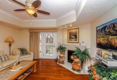 Others 5 1501 Golf View Towers Southern Comfort