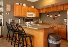 Others 7 3211 Golf View Hillcrest Cordelia's Mtn View