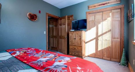 Others 2 3211 Golf View Hillcrest Cordelia's Mtn View