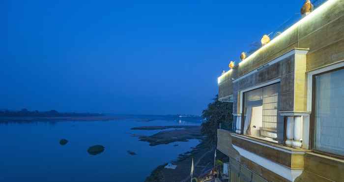 Khác Narmade River View Resort