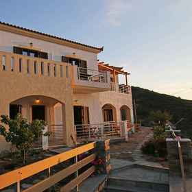 Primary image 1 อพาร์ทเม้นท์อานีมี, โรงแรม & ที่พัก Yaliskari Beach