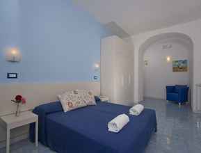 Khác 4 Ischia-forio, in 4 Under the Sign of Relaxation and Well-being