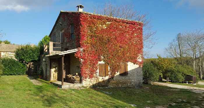 Others Silence and Relaxation for Families and Couples in the Countryside of Umbria