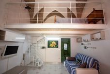 Others 4 Sister Open Space in Puglia, Italy