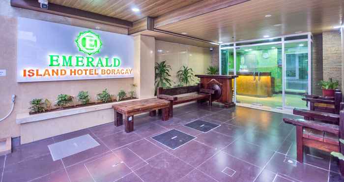 Khác Emerald Island Hotel