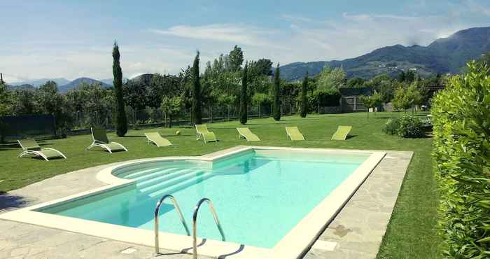 Others Villa In Lucca Placed in a Residential Area, all Services Nearby