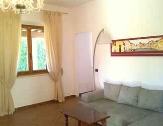 Others 2 Villa In Lucca Placed in a Residential Area, all Services Nearby