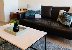 Others 6 The Little Darling of the Harbour